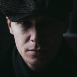 freepik__talk__78396